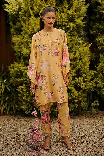 Floral Print Kurta & Pant Set