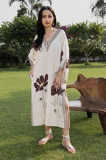 Floral Embroidered Kaftan