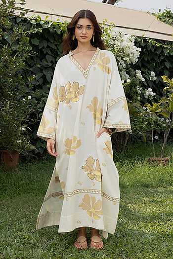 Border Embroidered Kaftan