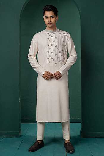 Geometrical Pattern Kurta Set