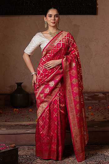 Ghatchola Handloom Saree With Unstitched Blouse Fabric