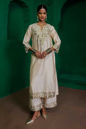 Sharmila Embroidered Kurta & Pant Set