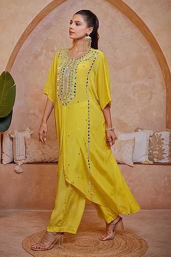 Tarana Hand Embroidered Kaftan Tunic & Pant Set