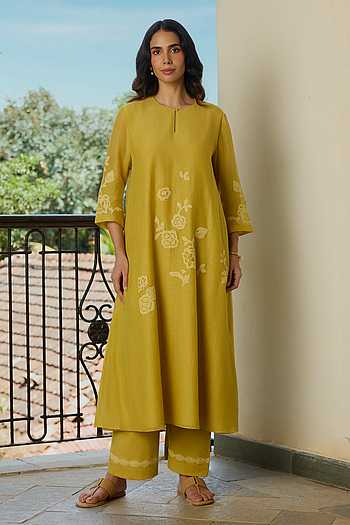 Marigold Applique Work Kurta With Pant