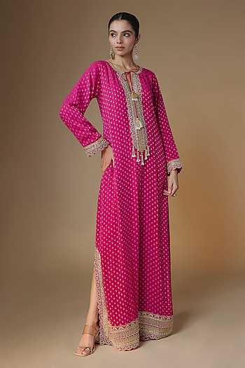Raspberry Pink Banarasi Butti Kaftan