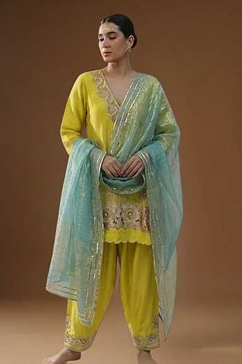 Vanya Madhur Sunahri Embroidered Kurta Set