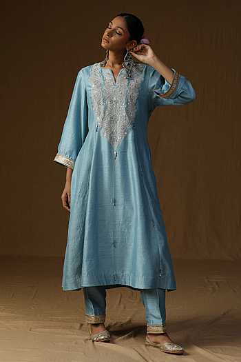 Madhavi Aabha Neel Embroidered Kurta Set