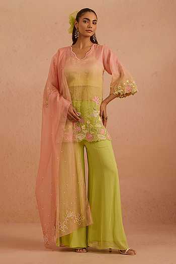 Lehernaz Embroidered Kurta Set