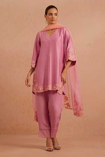 Ruh Floral Embroidered Kurta Set