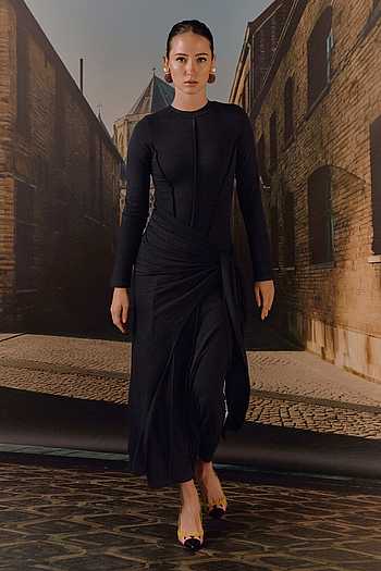 Knit Tie-Waist Maxi Dress