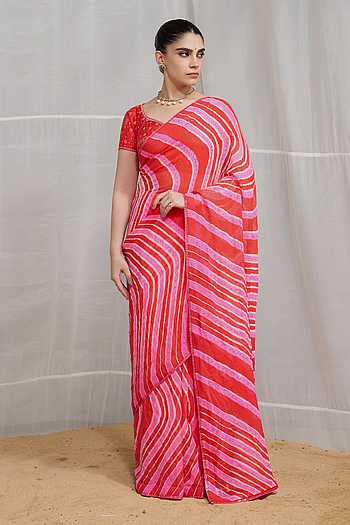 Tarang Stripe Pattern Saree With Blouse