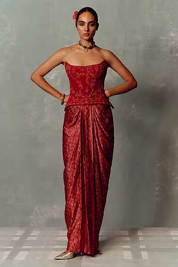 Scarlet Heirloom Corset Set