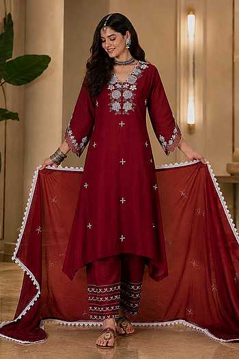 Neckline Embroidered Kurta Set