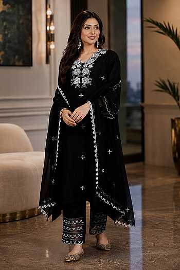Embroidered Straight Kurta Set