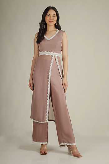 Lace Border Embellished Kurta & Pant Set
