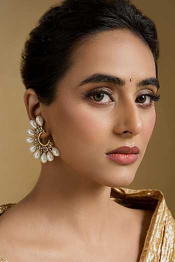 Pearl Studded Earrings 