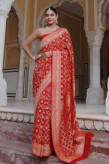 Handwoven Gharchola Bandhani Classic Saree Set With Blouse