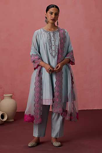 Dori Embroidered Kurta Set