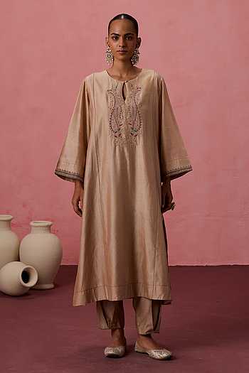 Dori Resham Embroidered Kurta Set