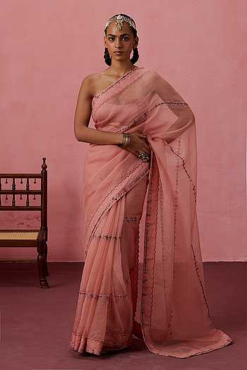 Embroidered Saree With Unstitched Blouse Piece