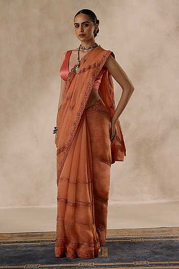 Embroidered Saree With Unstitched Blouse Piece