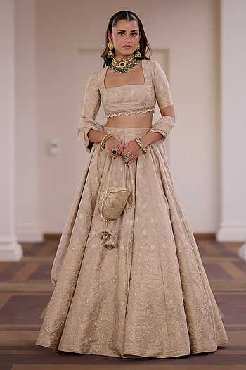 Angoori Rasgulla Floral Zari Lehenga Set