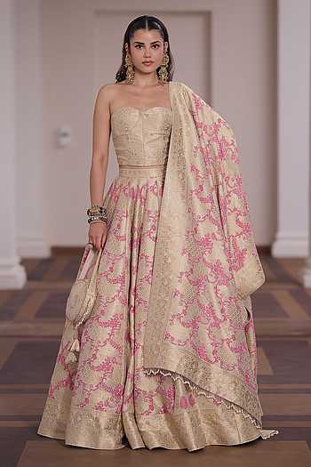 Gulaabi Cham Cham Corset Lehenga Set