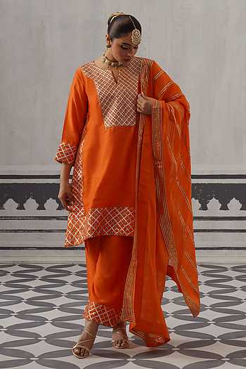 Heera Embroidered Kurta Set