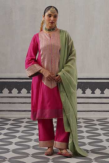Yolk Yoke Embellished Kurta Set