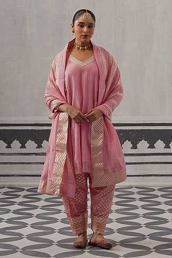 Simi Neckline Embroidered Kurta Set
