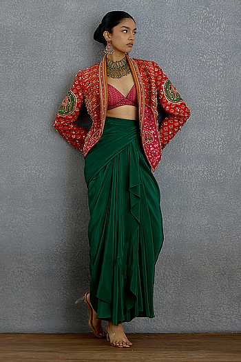 Harit Rasa Patola Jacket & Draped Dhoti Skirt Set