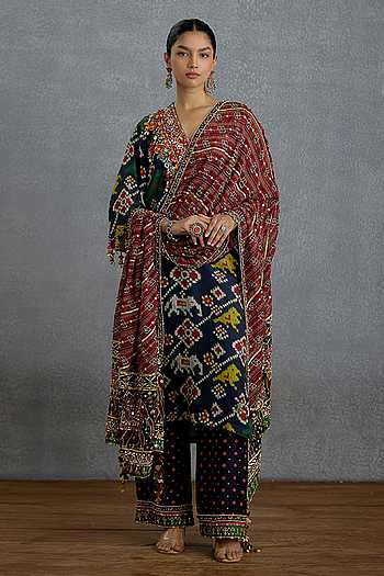 Virasa Patola Kurta Set