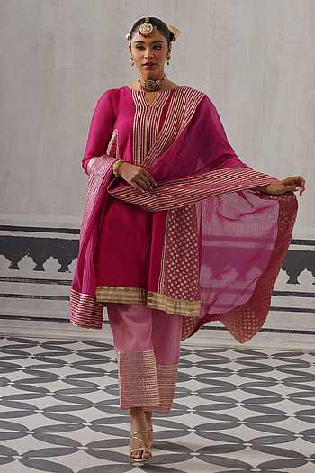 Priya Embellished Kurta Set