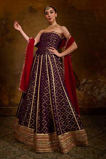Nishtha Banarasi Bandhani Lehenga Set