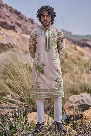 Hop Creeper Thread Kurta Set