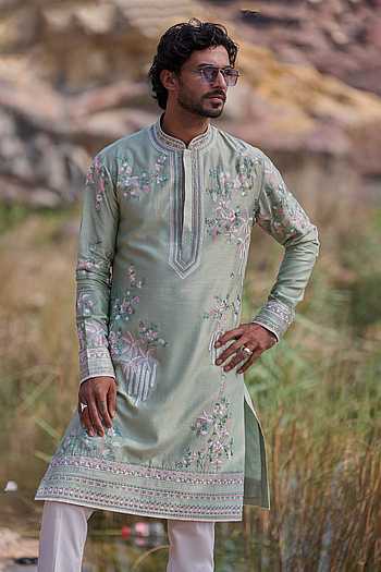 Hop Creeper Thread Kurta Set