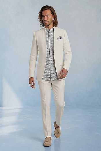 Azael Threadwork Layered Bandhgala Set