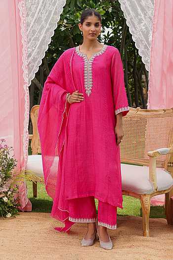 Anica Dori Embroidered Kurta Set
