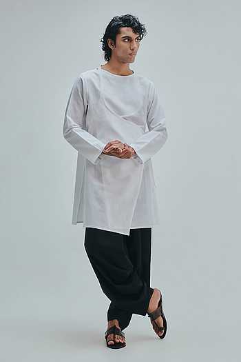 Taj Angrakha Kurta Set
