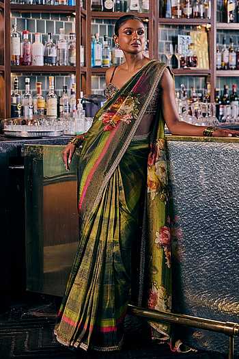Saawan Floral Print Saree
