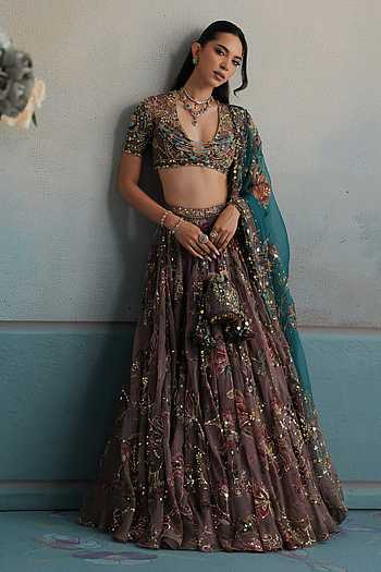 Kareena Embroidered Lehenga Set