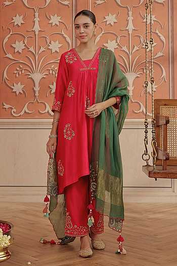 Nira Silk Chanderi Kurta Set