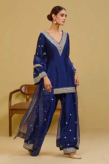 Embroidered Short Kurta Set