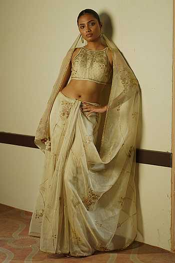Embroidered Saree With Blouse