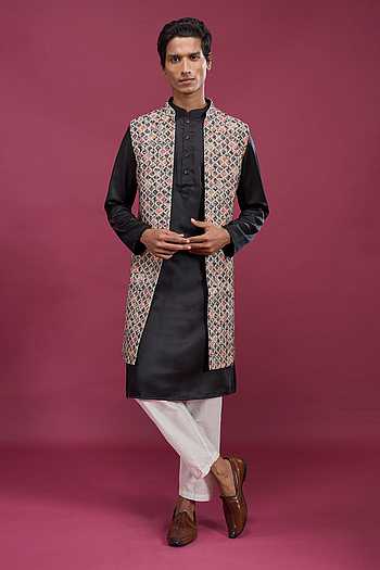 Geometric Woven Bundi & Kurta Set 