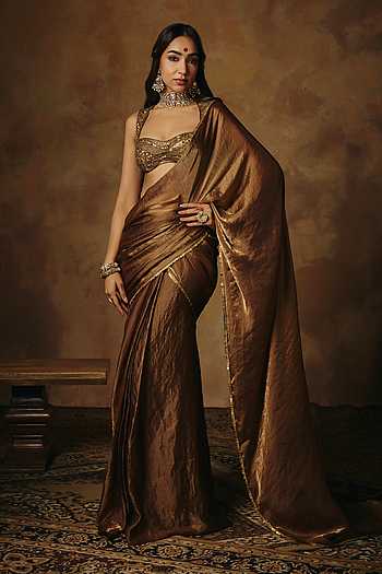 Hemangi Metallic Pre-Draped Saree Set
