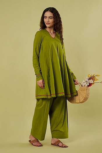 Placement Embroidered Kurta & Farshi Salwar Set