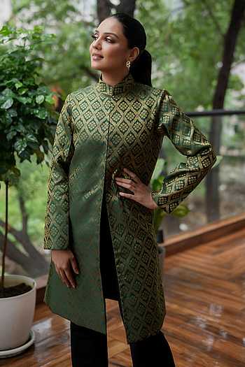 Gayatri Banarasi Jacket