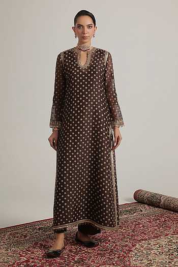 Buti Embroidered Kurta Set