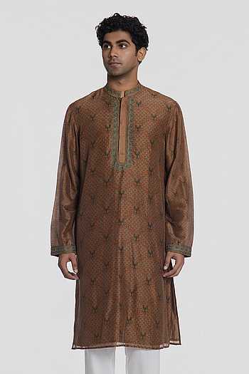 Royal Aari Embroidered Kurta